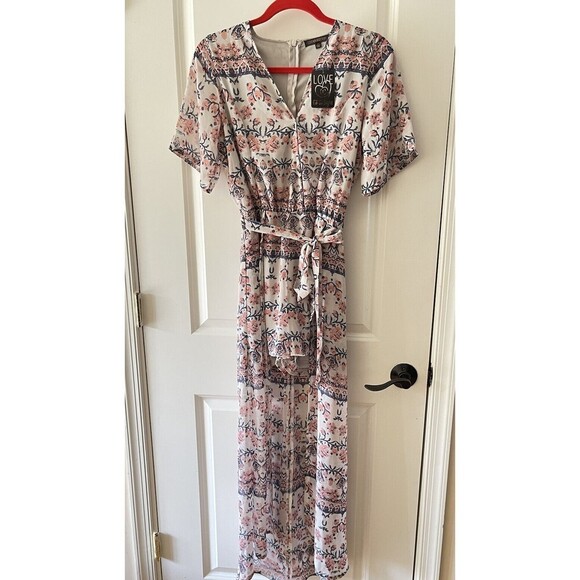 Love At First Sight Size Small Pink Blue Floral Maxi Romper Jumpsuit NWT J25 - Picture 9 of 9